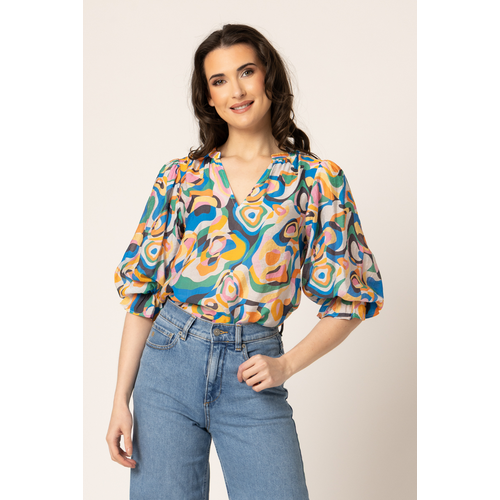 Seeking Lola-Graceful Top